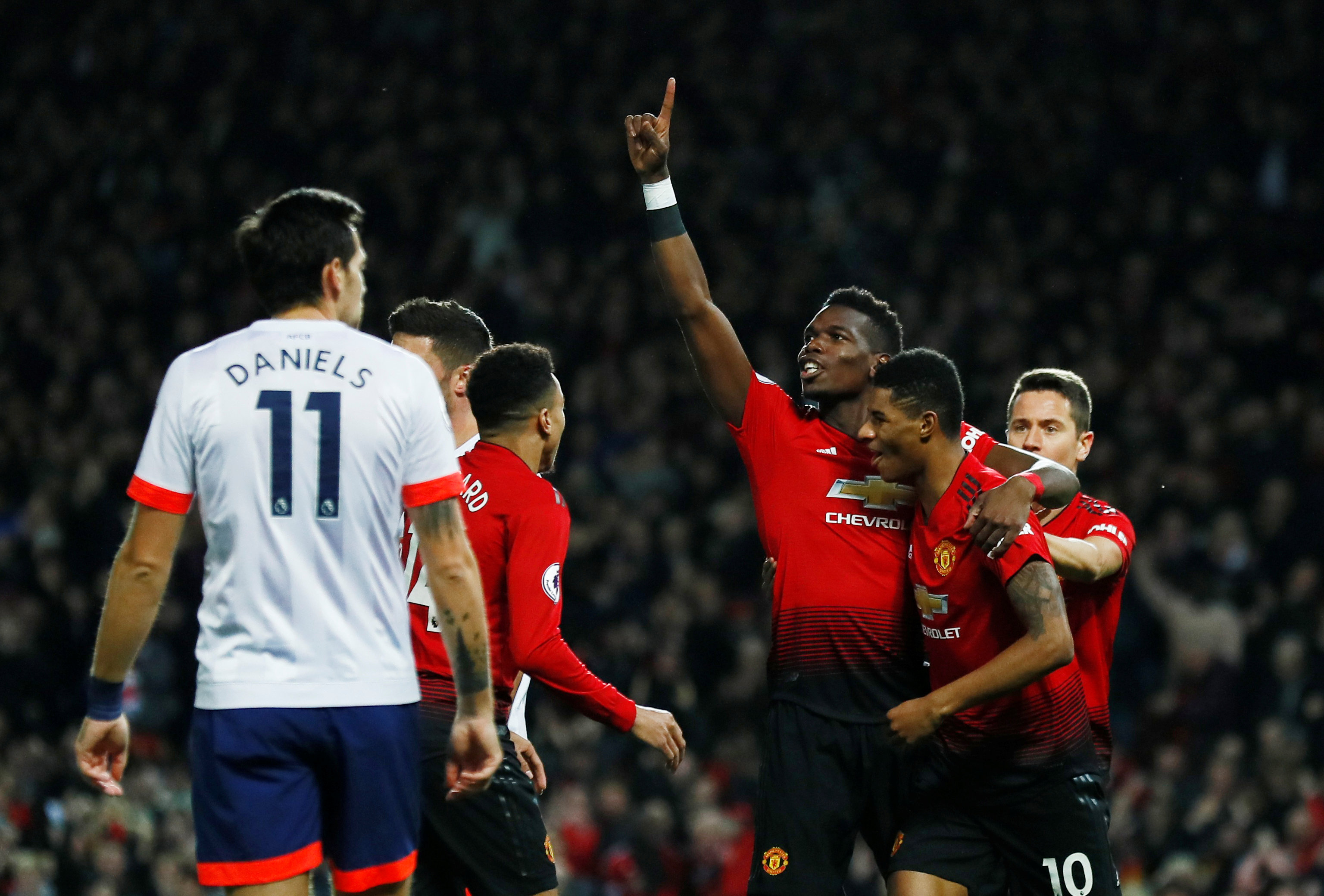 防守略显吃 防守略显吃