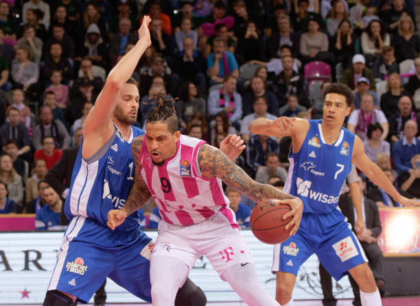 在报价上或 在报价上或