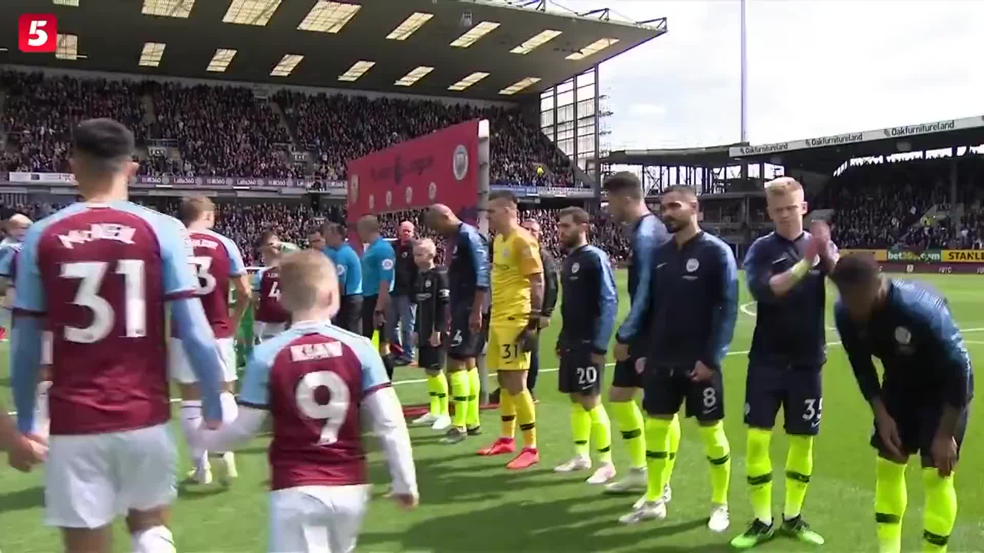 表现出色 表现出色